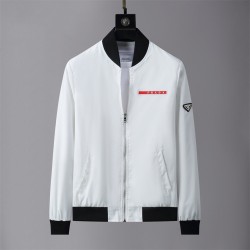 Prada プラダのカジュアル... Prada プラダのカジュアル...