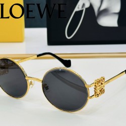 芸能人愛用 LOEWEサングラ...