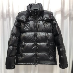 MONCLER 衣類 アウター...