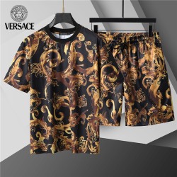 Versace大人のメンズスタ...