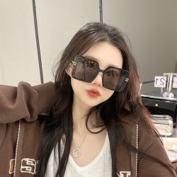 DIOR モダン シリーズ ス... DIOR モダン シリーズ ス...