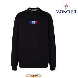 Moncler シンプルな胸ロ... Moncler シンプルな胸ロ...