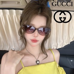 GUCCI グッチ サングラス... GUCCI グッチ サングラス...