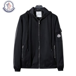Moncler軽量素材のモンク...