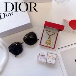Dior ディオール サングラ... Dior ディオール サングラ...