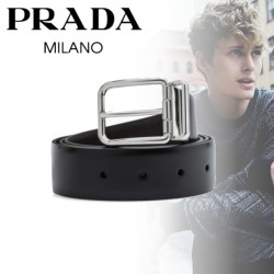 PRADA プラダ レザーベル...