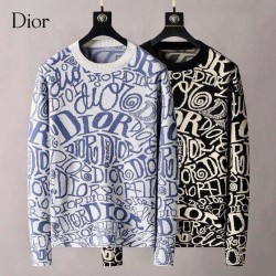 Dior 全体にプリントされた... Dior 全体にプリントされた...