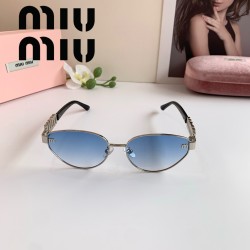 MIUMIU ブルーグラデーシ...