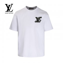 Louis Vuitton ル...