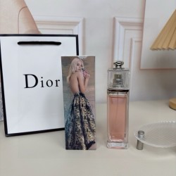 Dior ディオール 粉魅惑 ...