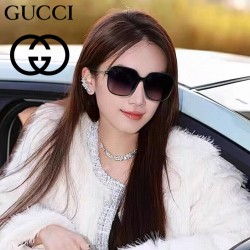 GUCCI グッチ 2025開... GUCCI グッチ 2025開...