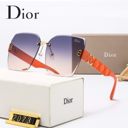 ディオールの新作グラデーション...