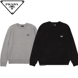 Pradaトライアングル ロゴ... Pradaトライアングル ロゴ...