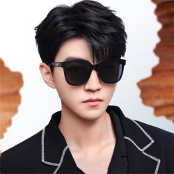 Burberryサングラス...