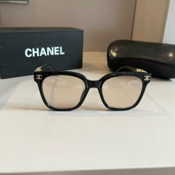 【CHANEL】2025年新作...