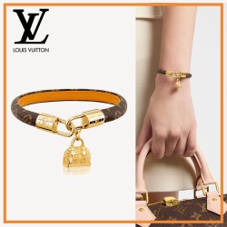 大人気 LOUIS VUITT...