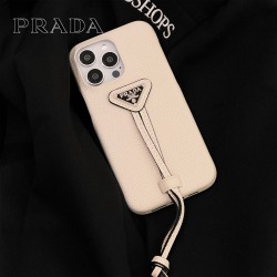 プラダのクロス柄リストバンド...