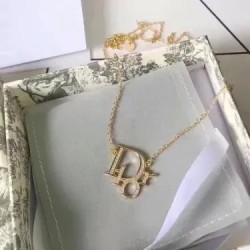 【国内発送/直営店】ディオール...