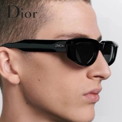 ディオール エクスプローラー ... ディオール エクスプローラー ...