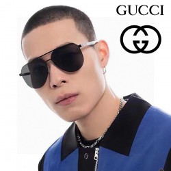 GUCCI グッチ 2025年...