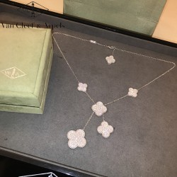 Van Cleef &... Van Cleef &...