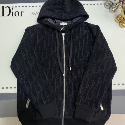 Dior 全体にダークパターン... Dior 全体にダークパターン...