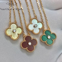 Van Cleef &Arpe... Van Cleef &Arpe...