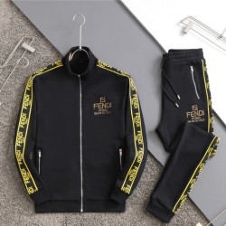 Fendi 黒の秋冬ロゴ スト...