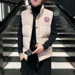 Canada Goose 冬の... Canada Goose 冬の...