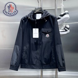 MONCLERメンズ パッチワ...