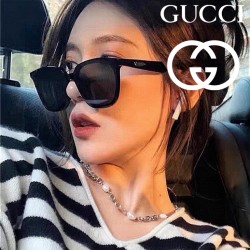 GUCCI グッチ GG方框太...