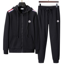 Moncler メンズカジュア...
