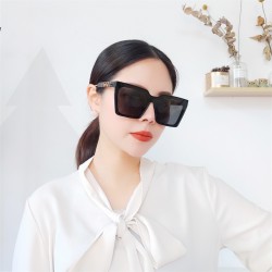 Gucciクラシックなスクエア...