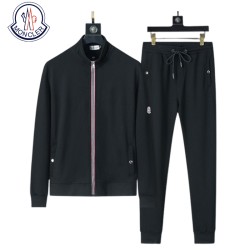 Monclerリラックスフィッ... Monclerリラックスフィッ...