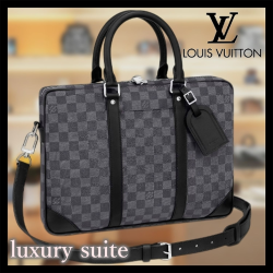 LOUIS VUITTON ル...