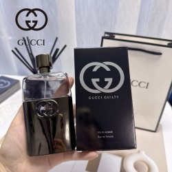 GUCCI グッチ ギルディ ...
