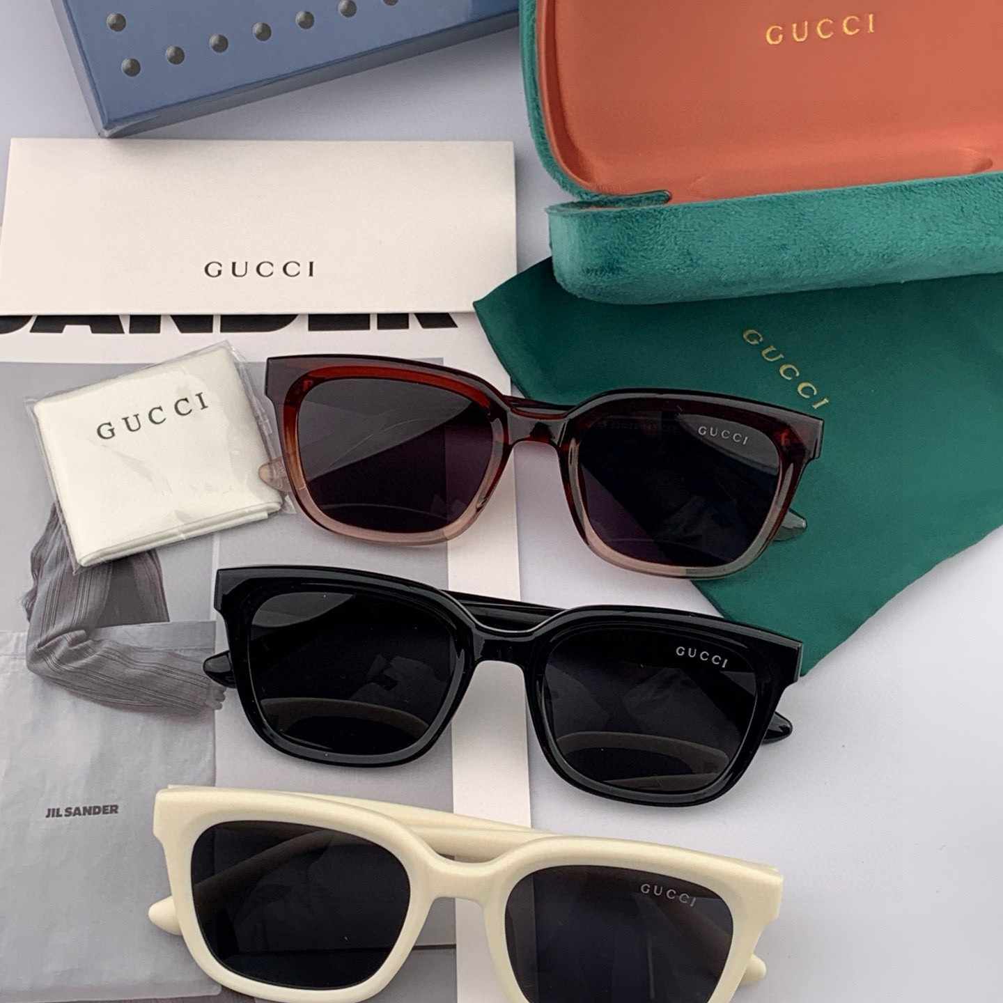 GUCCI グッチ 偏光サングラス G0111 2025年新作 ブラック