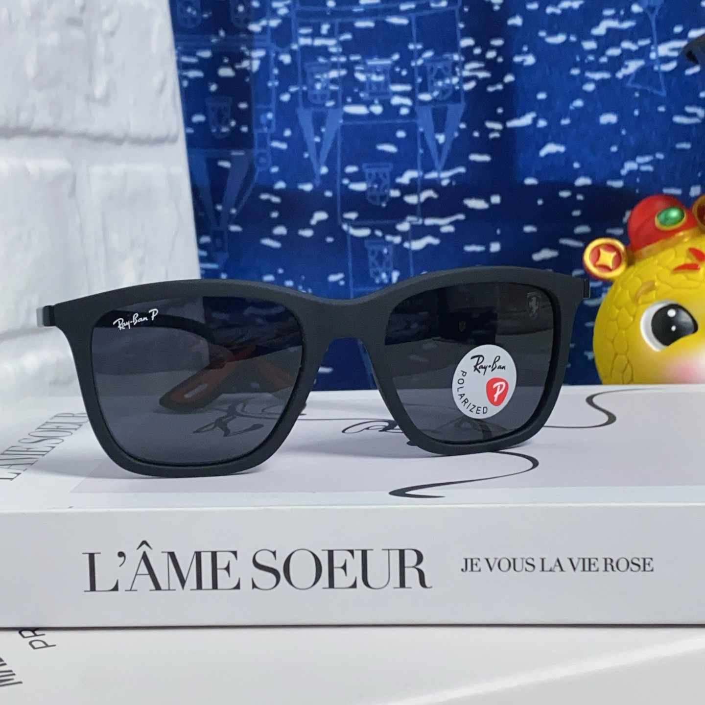 Ray-Ban レイバン ファッラリ コラボレーション サングラス RB7222 2025年最新モデル