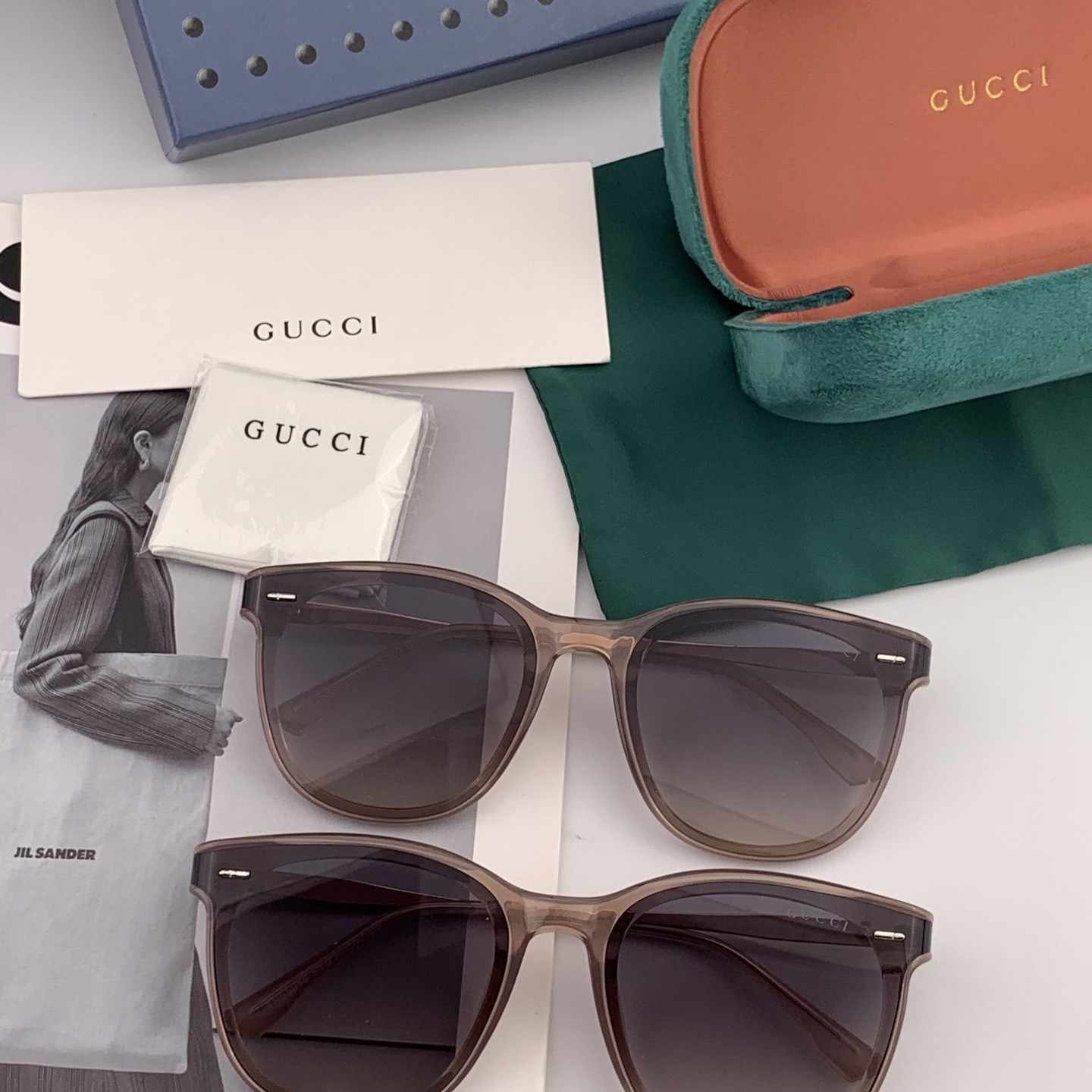 GUCCI グッチ 2025開春新作 ファッショナブルなスクエアフレーム サングラス G85501