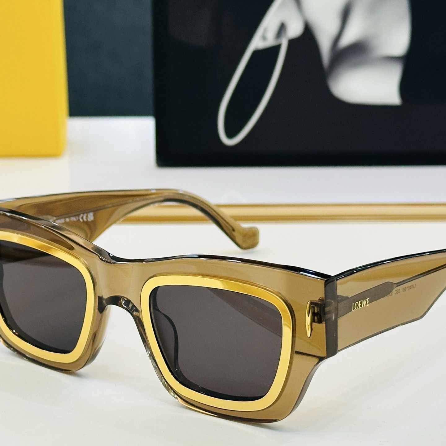 LOEWE ロエベ LW40178 サングラス サイズ53口17-145