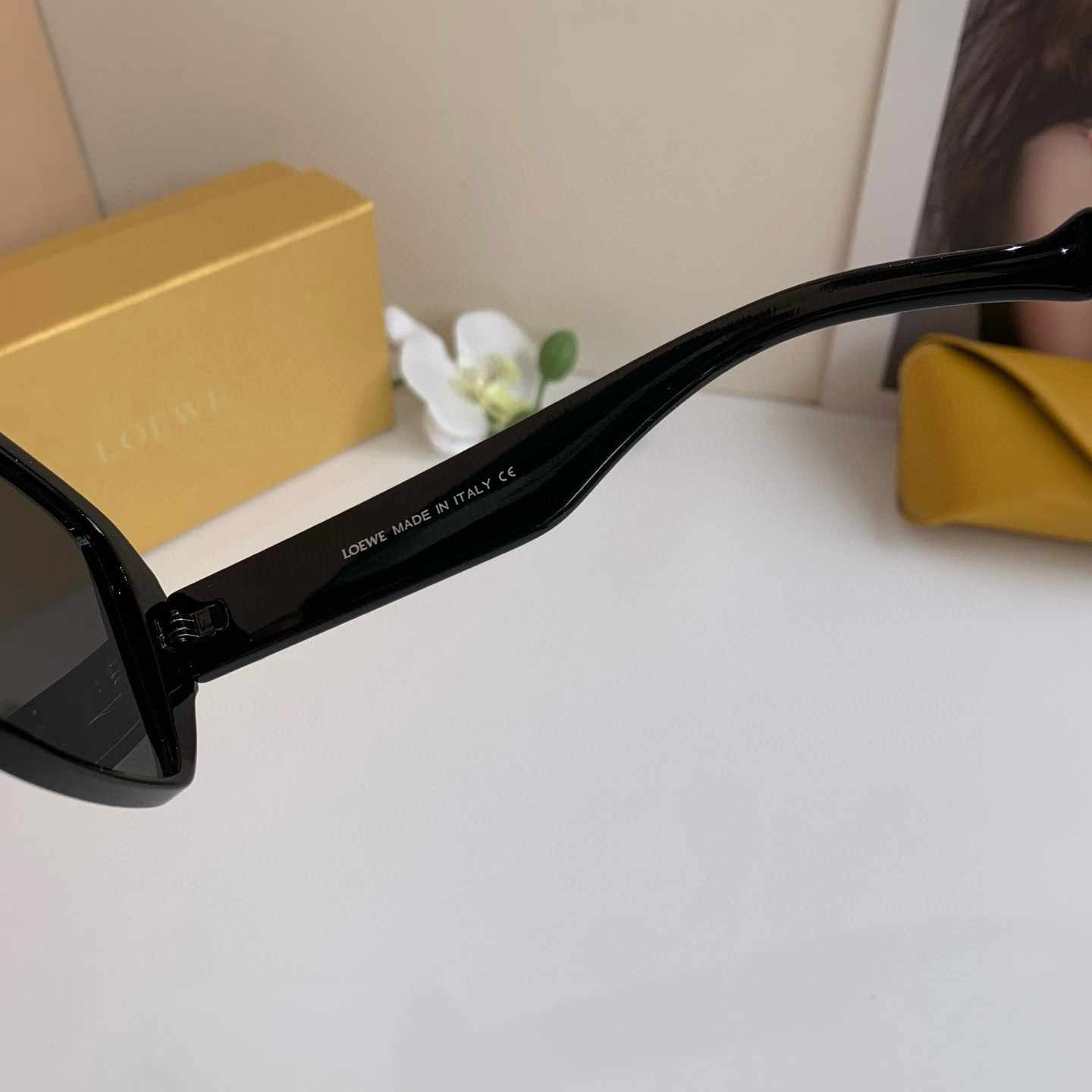 LOEWE ロエベ 新款复古时尚方框太阳镜 小红书网红同款墨镜4