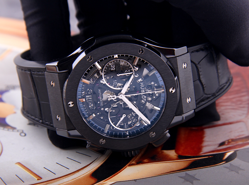 宇舶 经典融合系列 525.CM.0170.LR