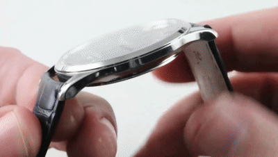 Y2meta.app-Jaeger-LeCoultre Master Grande Ultra Thin Small Second (Q1358480) Luxury Watch Review-(720p)[00_01_42--00_01_51].gif