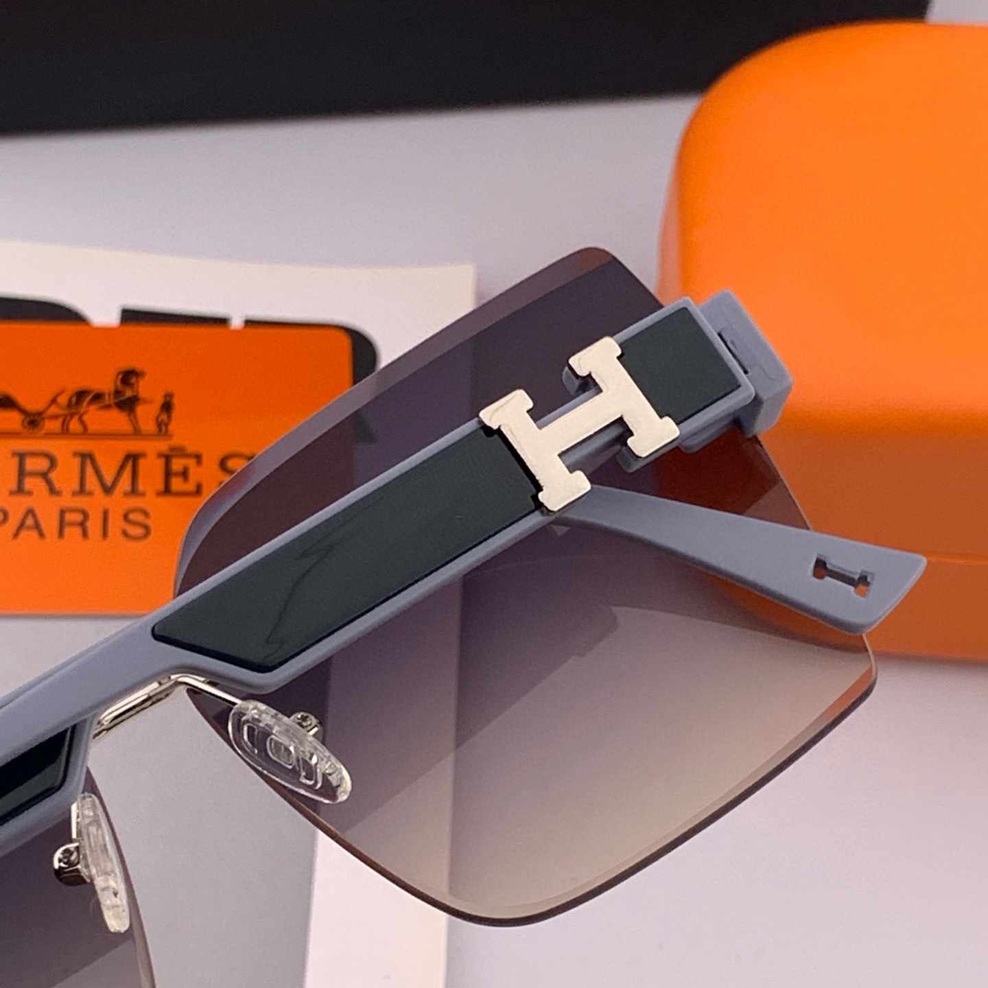 HERMES エルメス サングラス H6221 TR偏光シリーズ