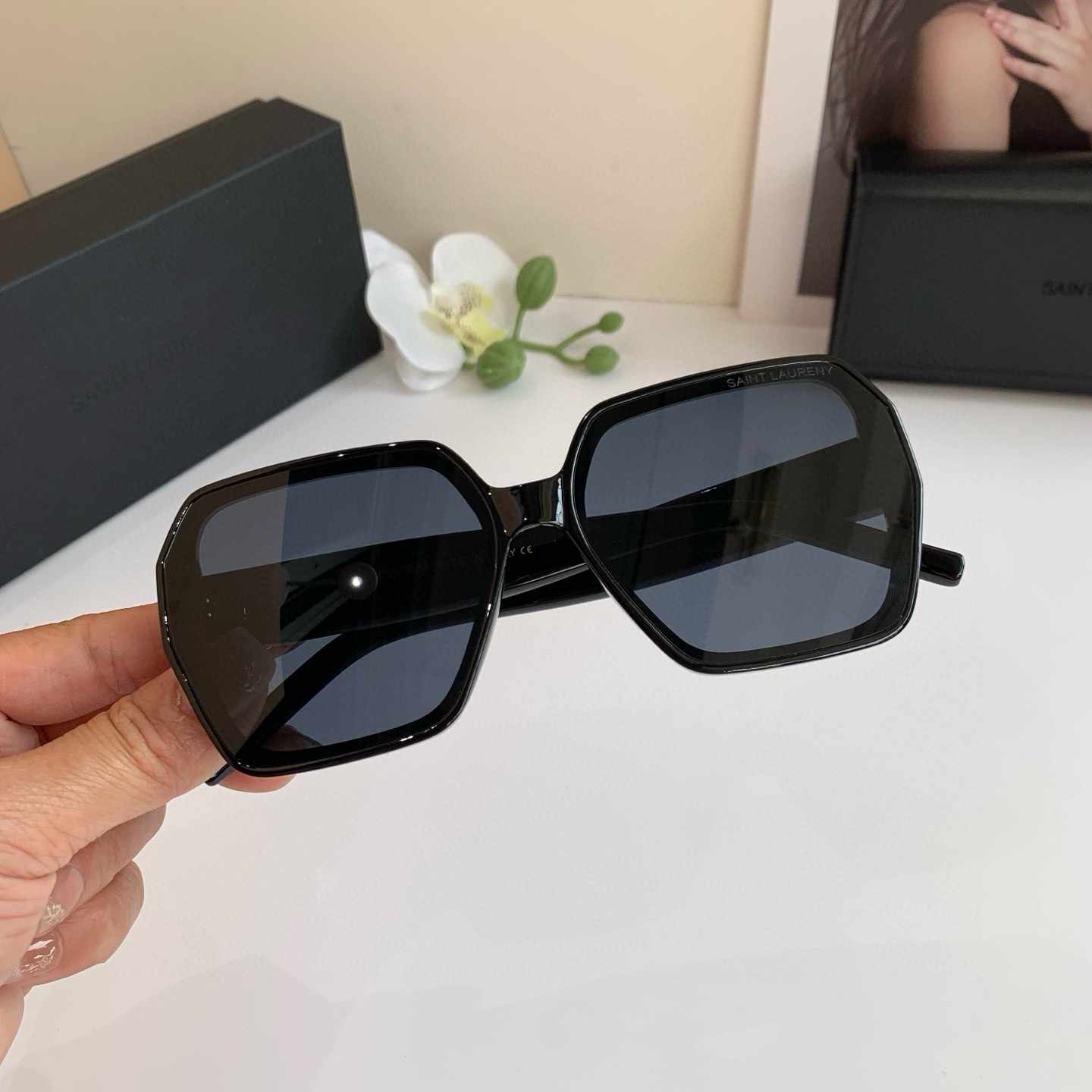 YSL イヴサンローラン 新款方框太阳镜 欧美风遮阳墨镜