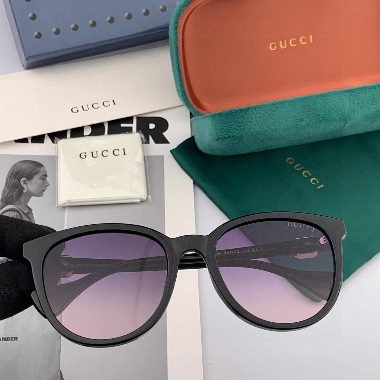 GUCCI グッチ 偏光サングラス G4113 2025年新作 ブラック
