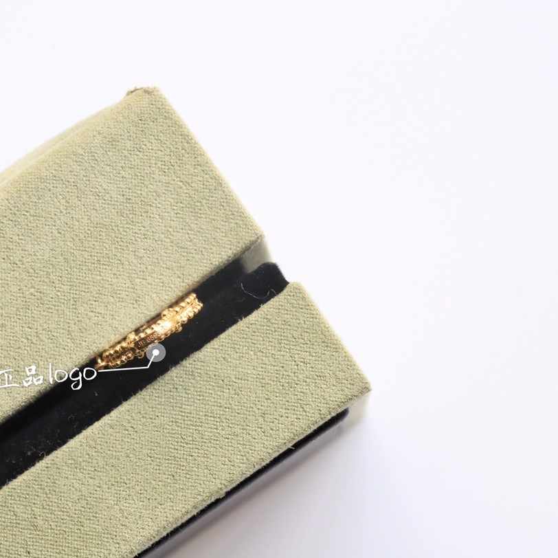 Van Cleef & Arpels ヴァンクリーフ&アーペル 純銀鍍金ローズゴールド ラッキーフラワーブレスレット