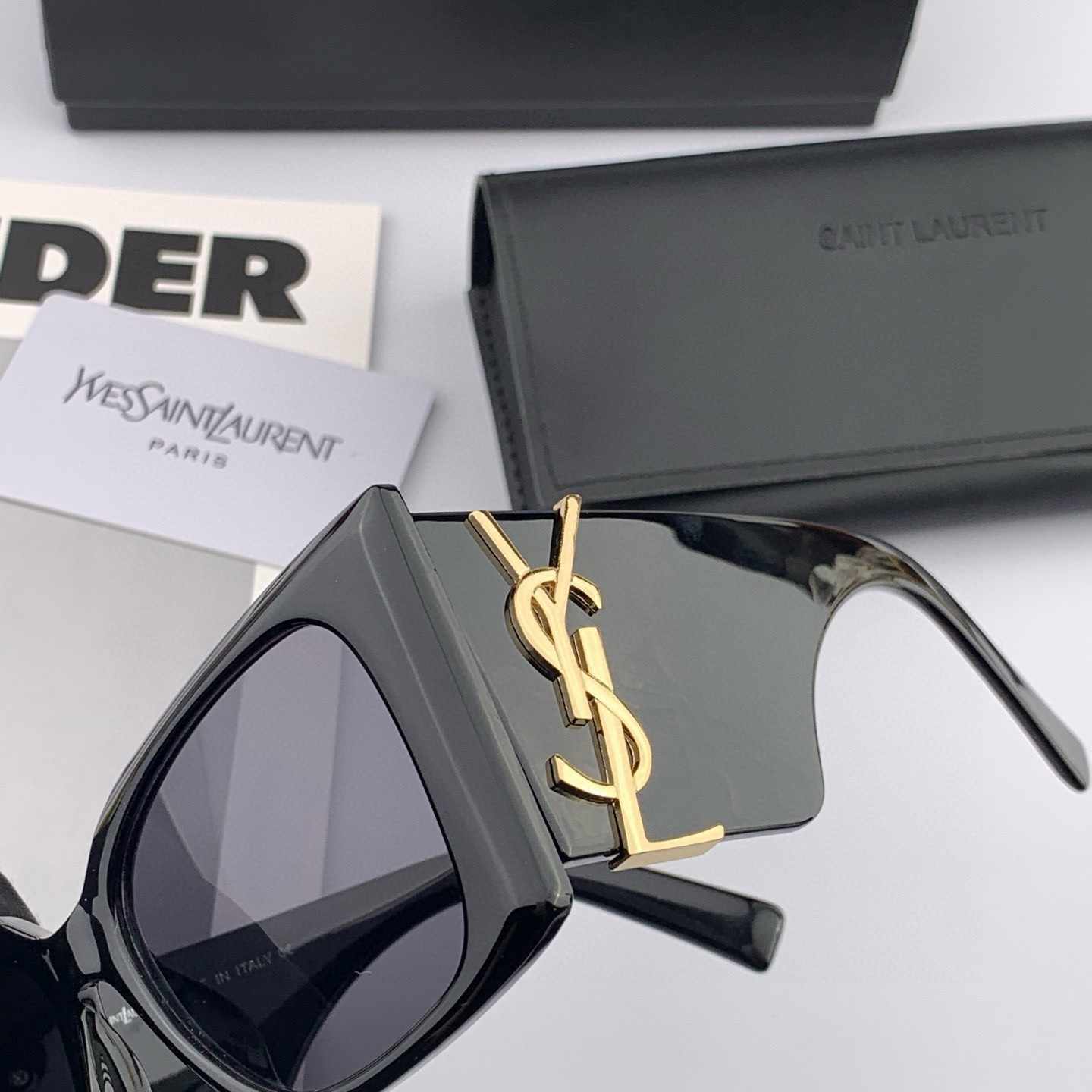 YSLサントウエン サングラス