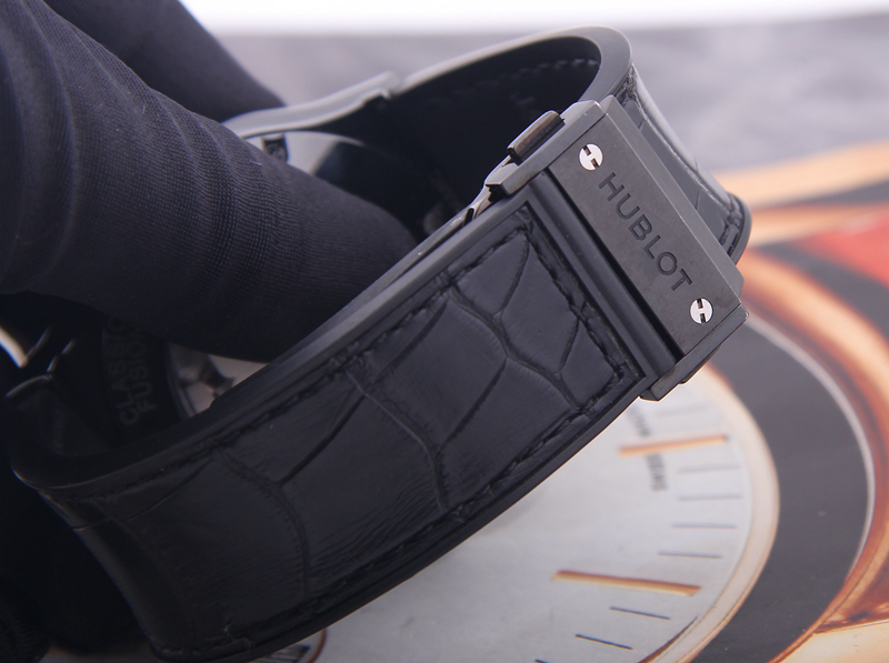 宇舶 经典融合系列 525.CM.0170.LR