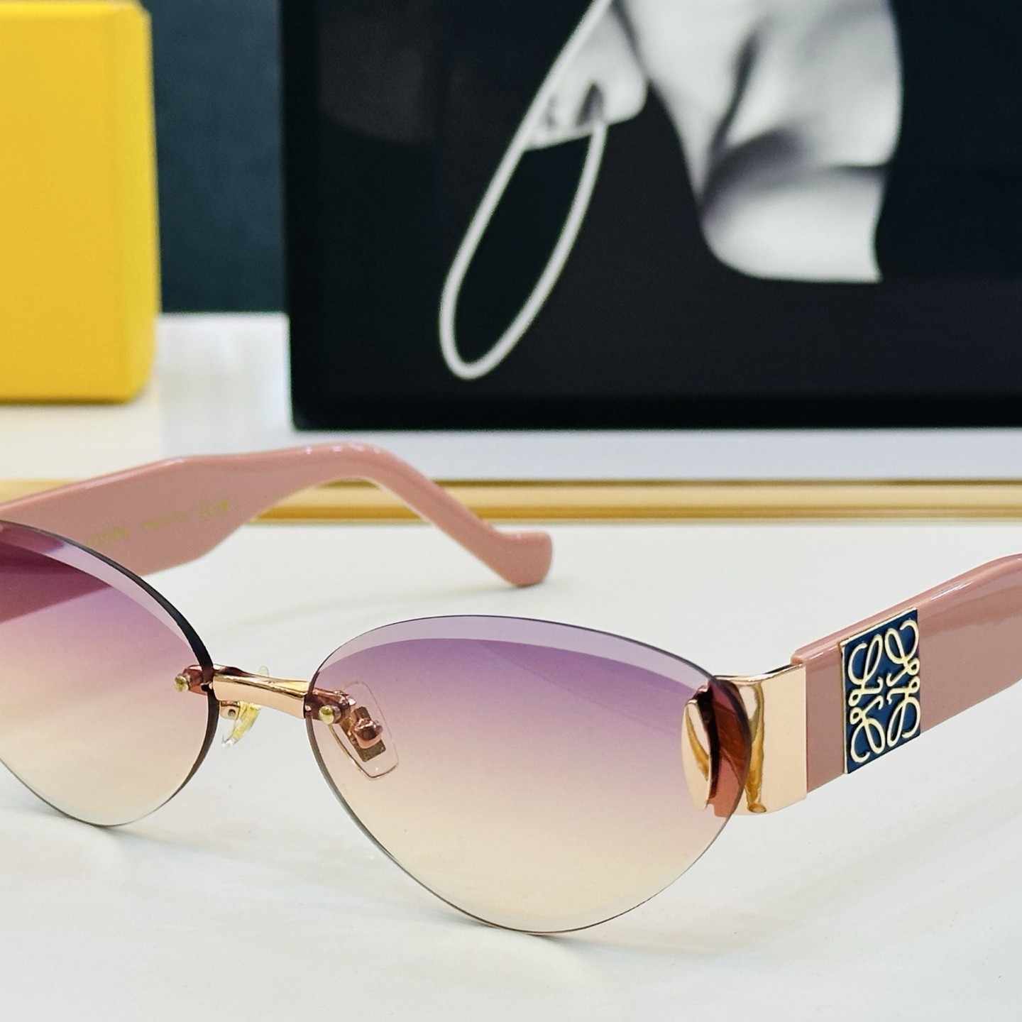 LOEWE ロエベ LW5126S ショルダーバッグ